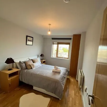 Cozy One Bedroom In Grand Canal *