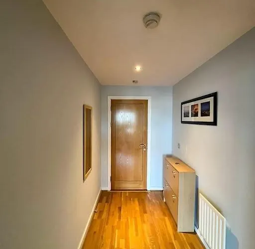 Cozy One Bedroom In Grand Canal Апартаменты Дублин